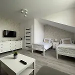 Horse Farm stay *