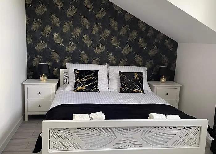 Horse בית חווה